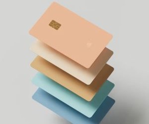 Investments allow you to grow your wealth over time by putting your money to work in assets such as stocks, bonds, funds, real estate and more, but they always involve risk, including market volatility, potential loss of capital and inflation eroding returns; the key is to invest with a clear strategy, proper diversification and only with capital that does not compromise your financial stability.